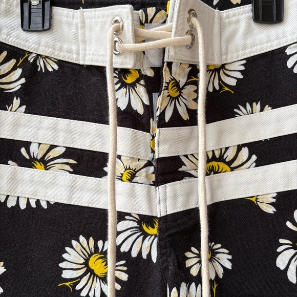 R13 NEW Cotton Canvas Daisy Shorts Size Small - Picture 4 of 7